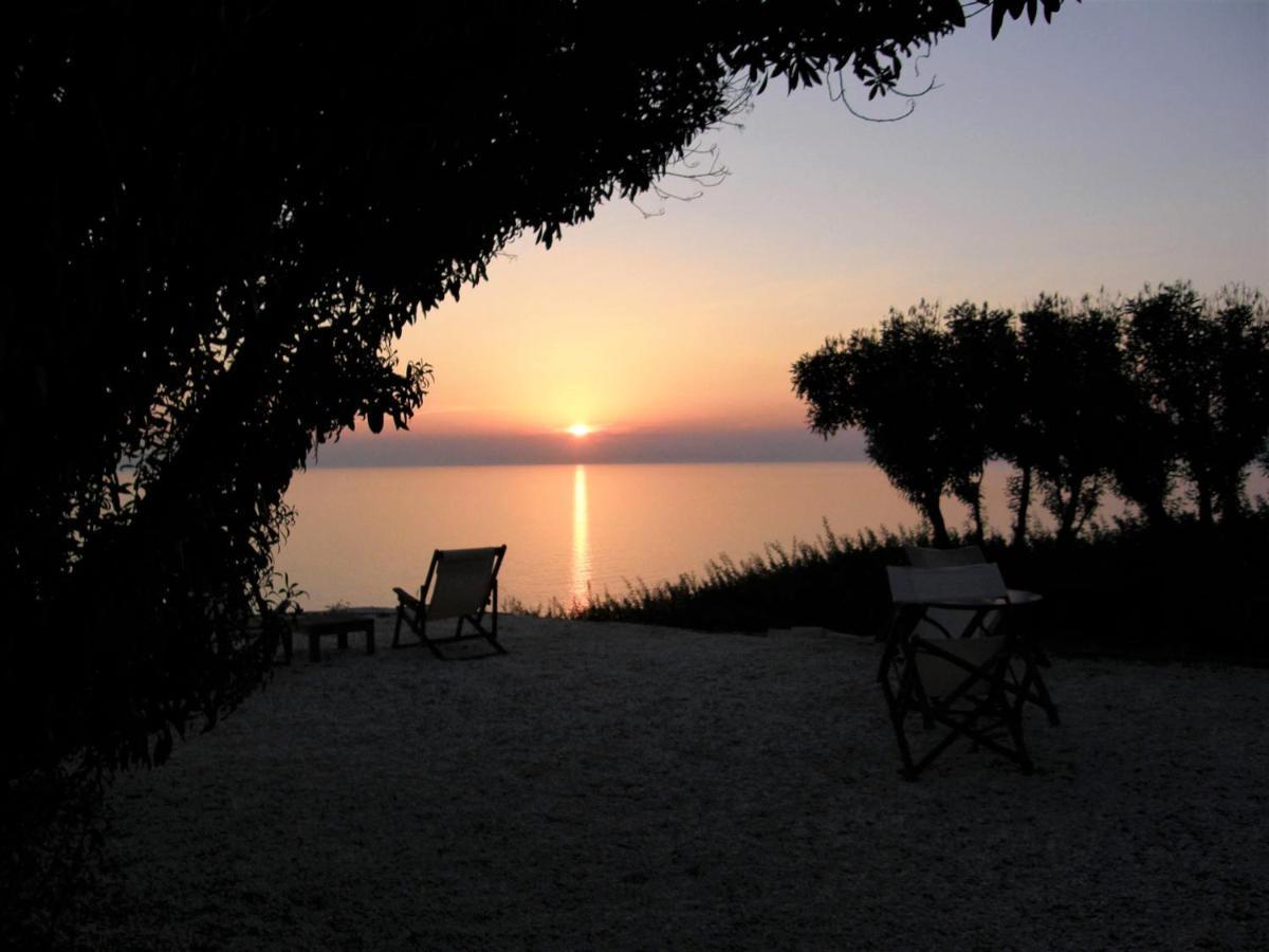 Вилла C & C _ Cycladic House With Endless Sea View Эрмуполис Экстерьер фото