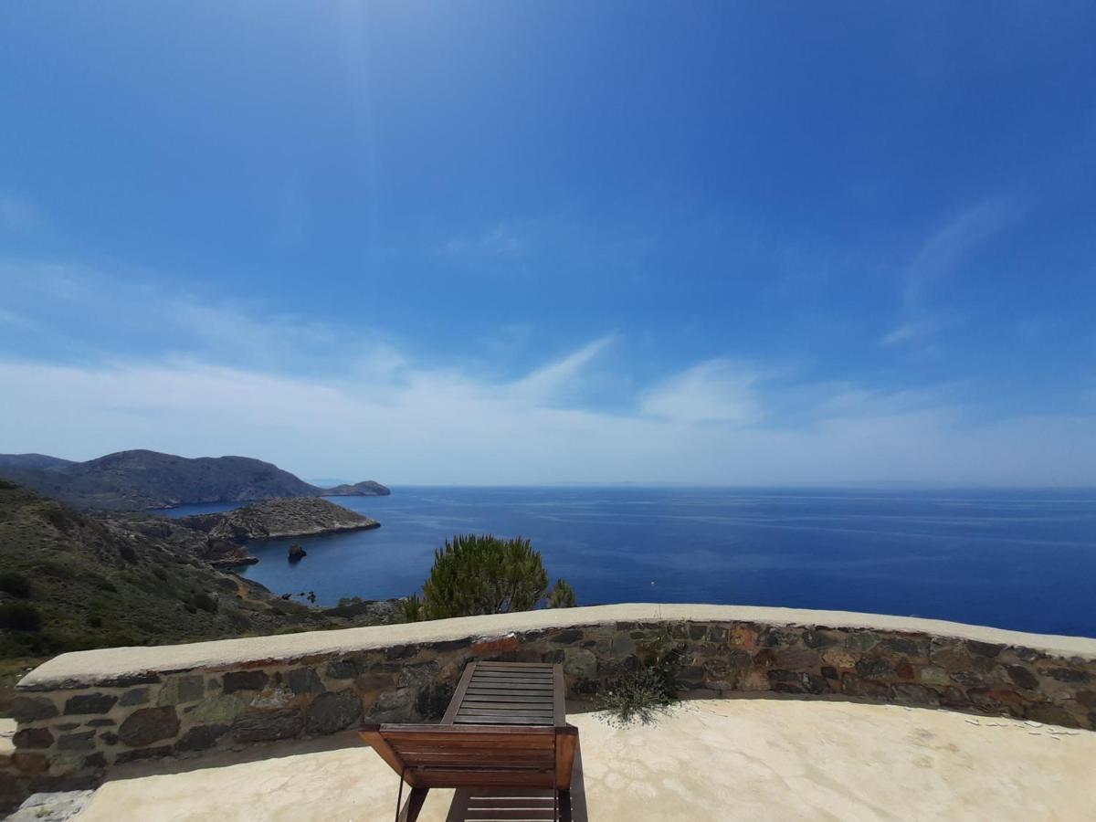 Вилла C & C _ Cycladic House With Endless Sea View Эрмуполис Экстерьер фото