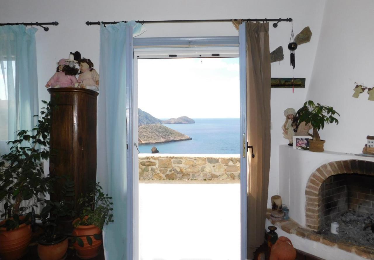 Вилла C & C _ Cycladic House With Endless Sea View Эрмуполис Экстерьер фото