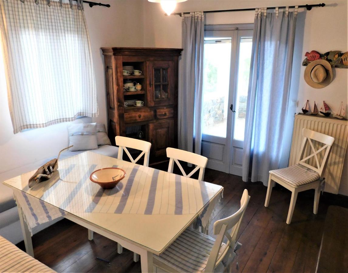Вилла C & C _ Cycladic House With Endless Sea View Эрмуполис Экстерьер фото