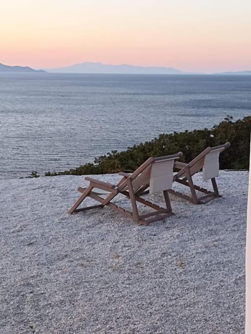 Вилла C & C _ Cycladic House With Endless Sea View Эрмуполис Экстерьер фото
